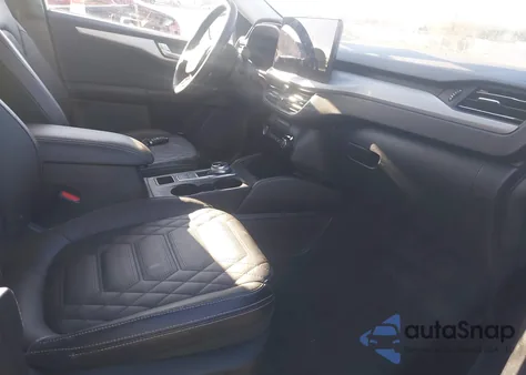 2024 Ford Escape Phev from USA, damaged, VIN 1FMCU0E13RUA35667